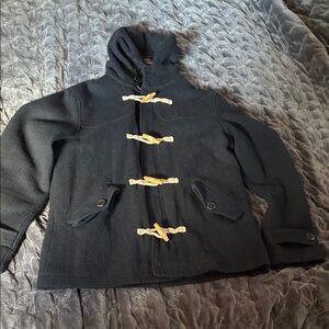 Peter Werth - London Classic Toggle Hooded Wool Coat in Navy Blue with Toggles.